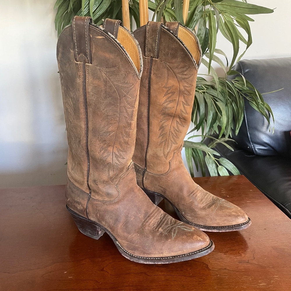 Justin Cowboy Boots